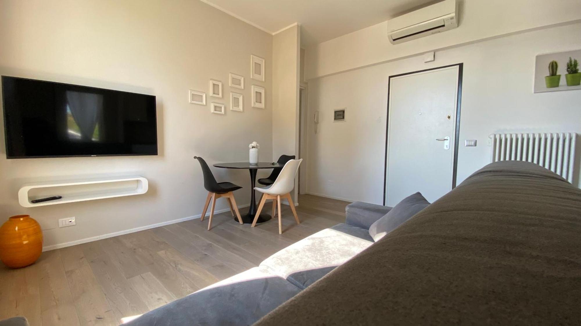 Suite649 Nuova 5 Modena Ngoại thất bức ảnh