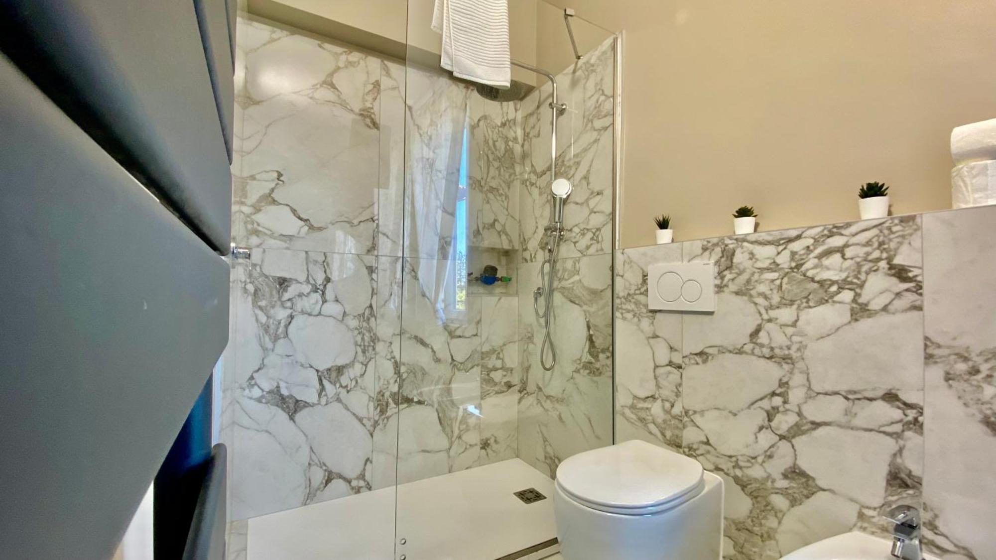 Suite649 Nuova 5 Modena Ngoại thất bức ảnh